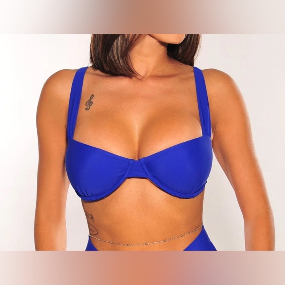 NEW!! Hot Miami Styles Royal Blue Underwire Ruched Bikini Top